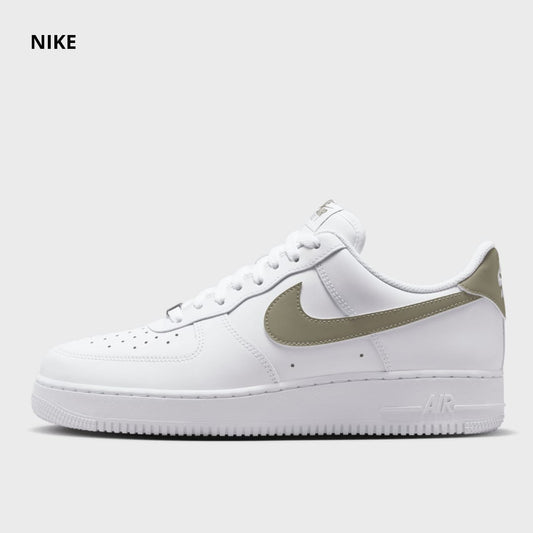 NIKE AIR FORCE 1 '07
