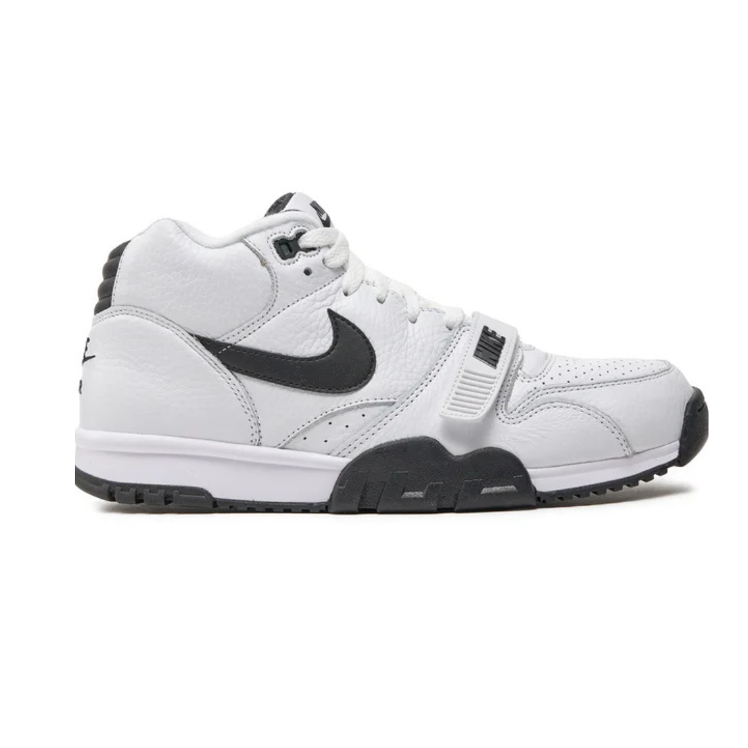 NIKE AIR TRAINER 1