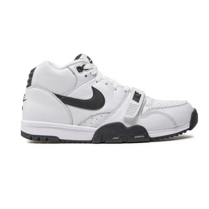 NIKE AIR TRAINER 1